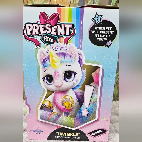 Present Pets - Picture 4 of 8